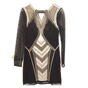 KAREN MILLEN: chest 16.5, length shoulder down 32”